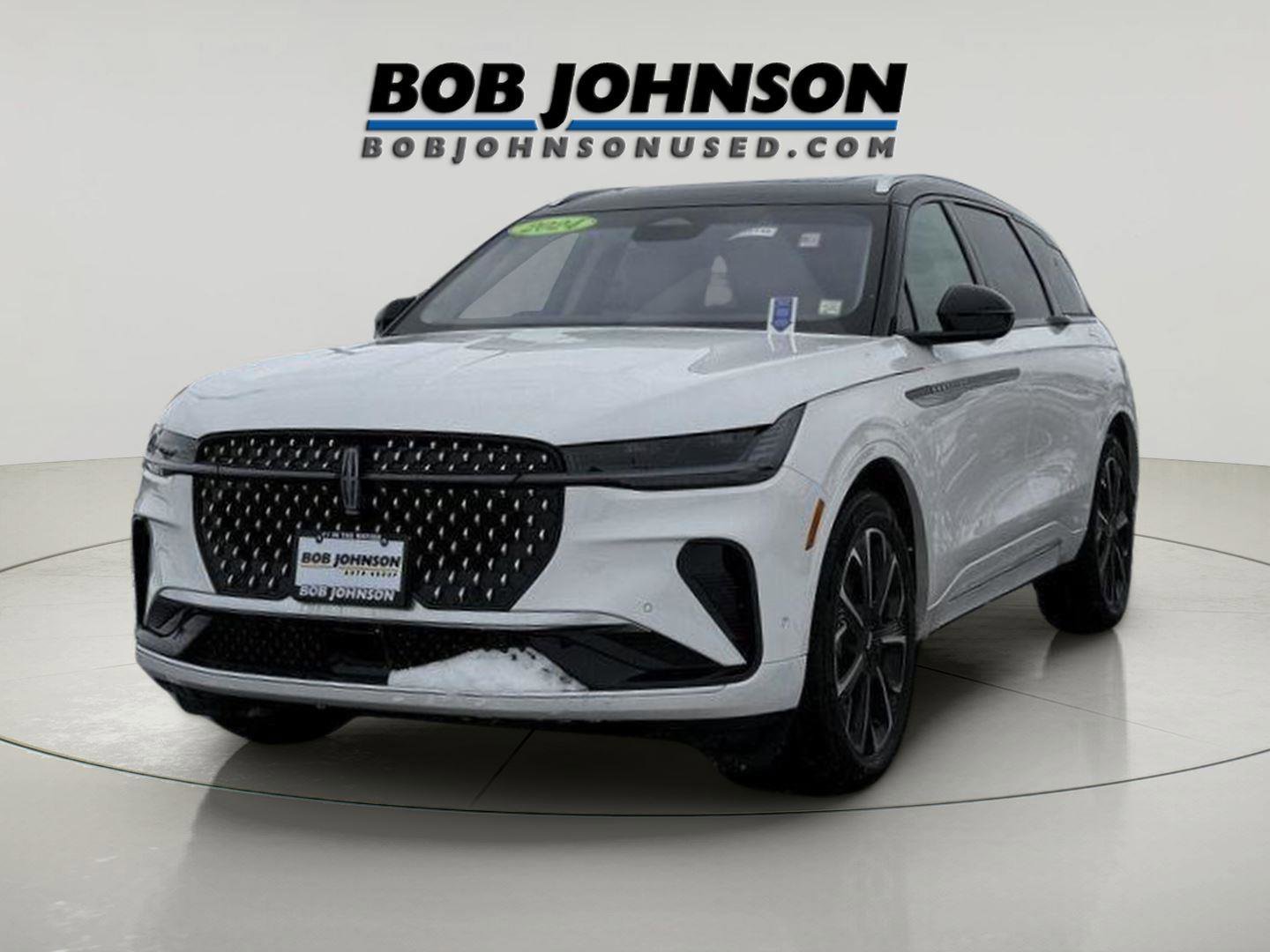 Used 2024 Lincoln Nautilus Reserve w/ Equipment Group 202A image 3