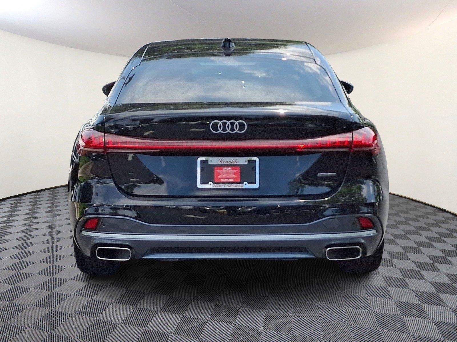 Used 2025 Audi A5 2.0T Premium Plus w/ Premium Plus AWD/4WD image 5