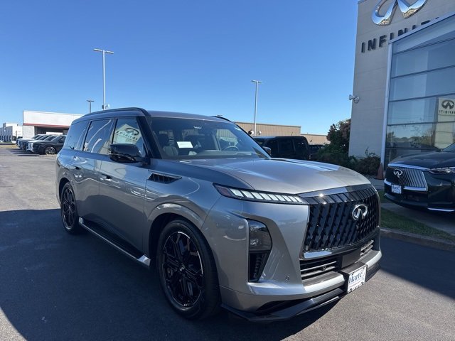 New 2026 INFINITI QX80 4WD image 2