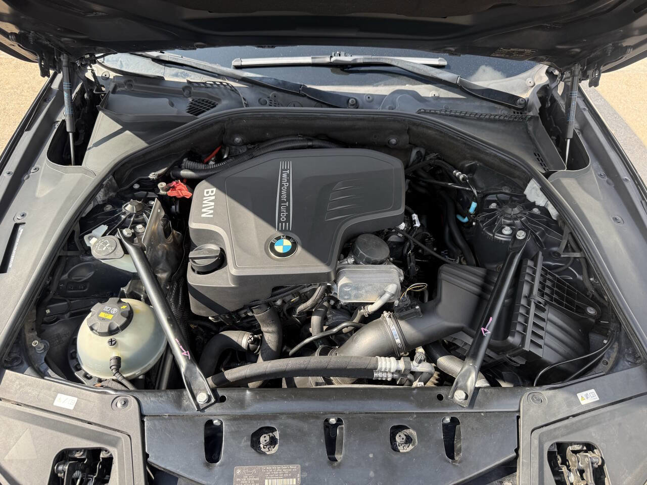Used 2014 BMW 528i Sedan RWD image 33