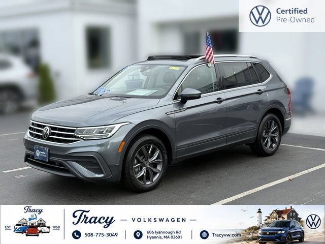 Certified 2023 Volkswagen Tiguan SE w/ Panoramic Sunroof Package AWD/4WD image 4