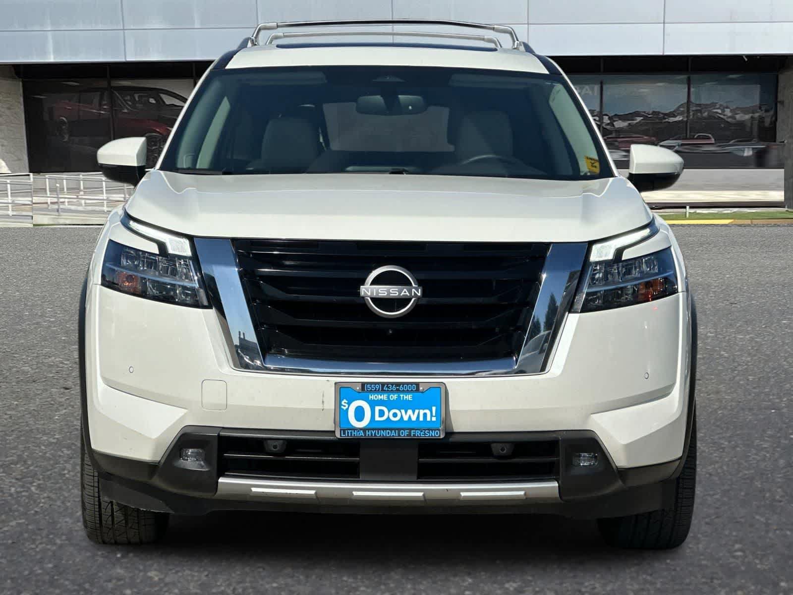 Used 2022 Nissan Pathfinder SL w/ SL Premium Package FWD image 11