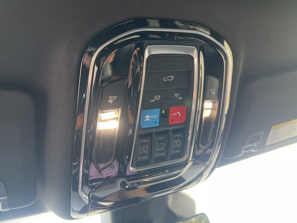 Certified 2023 Jeep Grand Cherokee Overland w/ Adv Protech Group III image 47