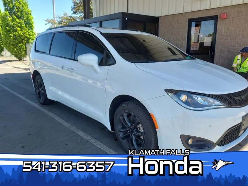 Used 2020 Chrysler Pacifica Touring-L