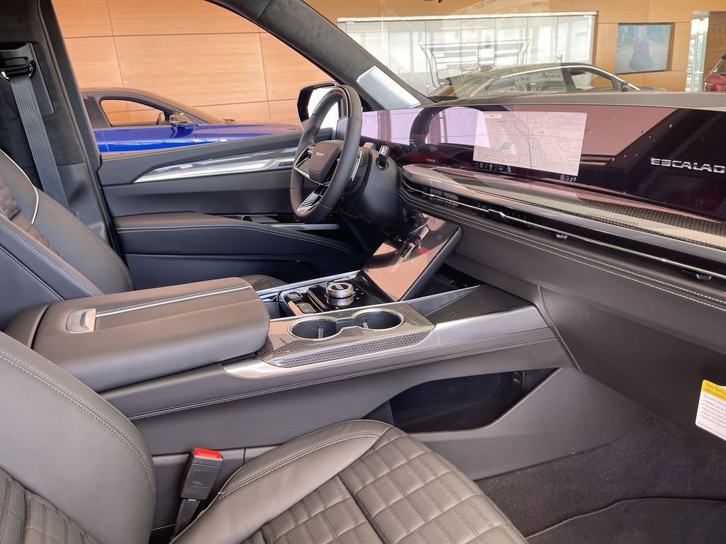 New 2026 Cadillac Escalade ESV V w/ LPO, ONYX Package image 29