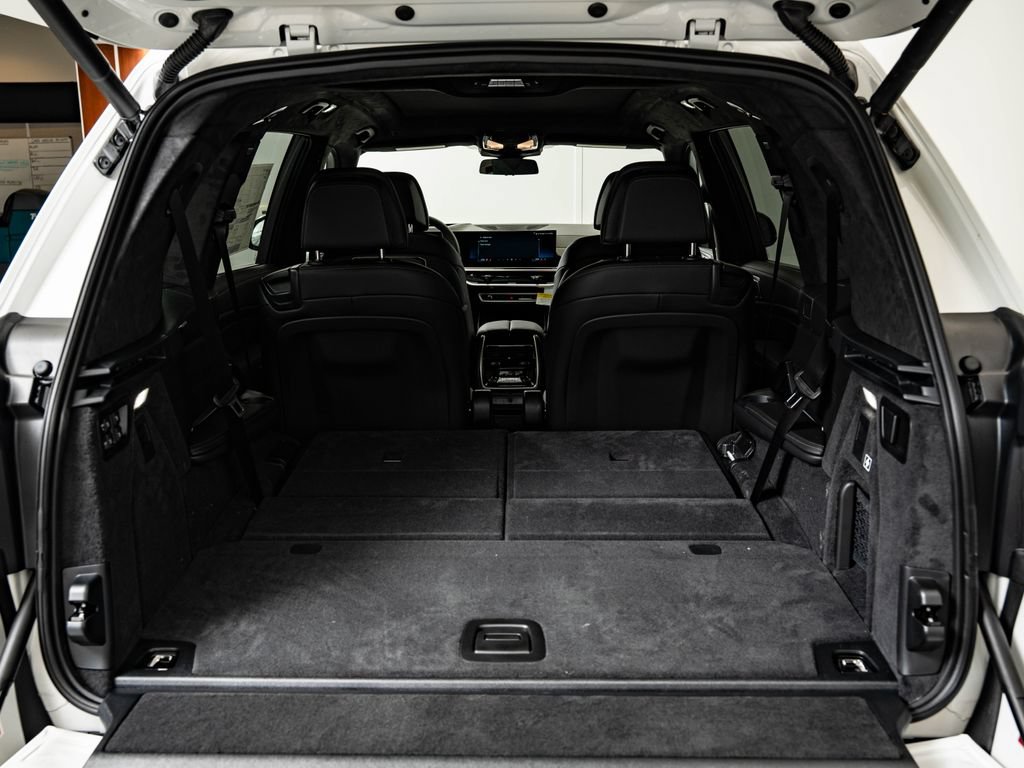 New 2027 BMW X7 xDrive40i w/ Executive Package AWD/4WD image 22