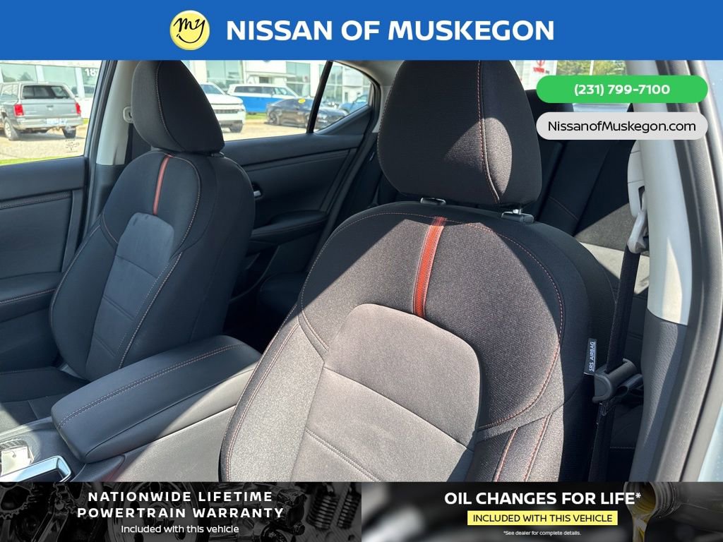 New 2025 Nissan Sentra SR image 12
