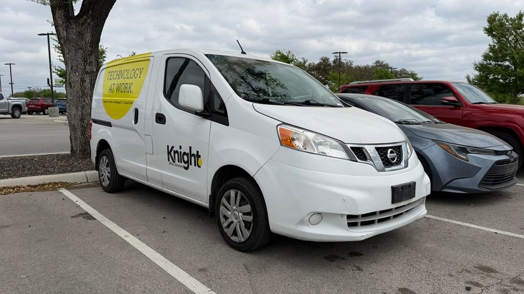 Used 2017 Nissan NV200 SV image 3