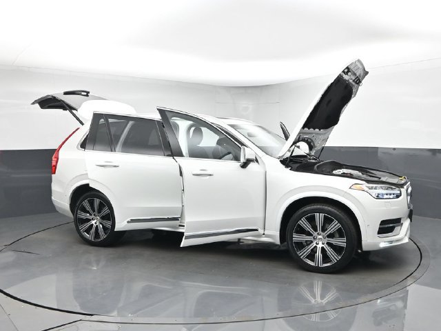 Used 2025 Volvo XC90 B6 Plus w/ Protection Package Premier AWD/4WD image 51