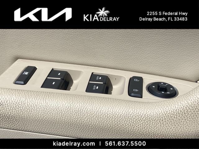 Used 2019 Hyundai Sonata Limited image 16