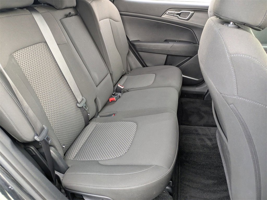 Used 2024 Kia Sportage LX image 29
