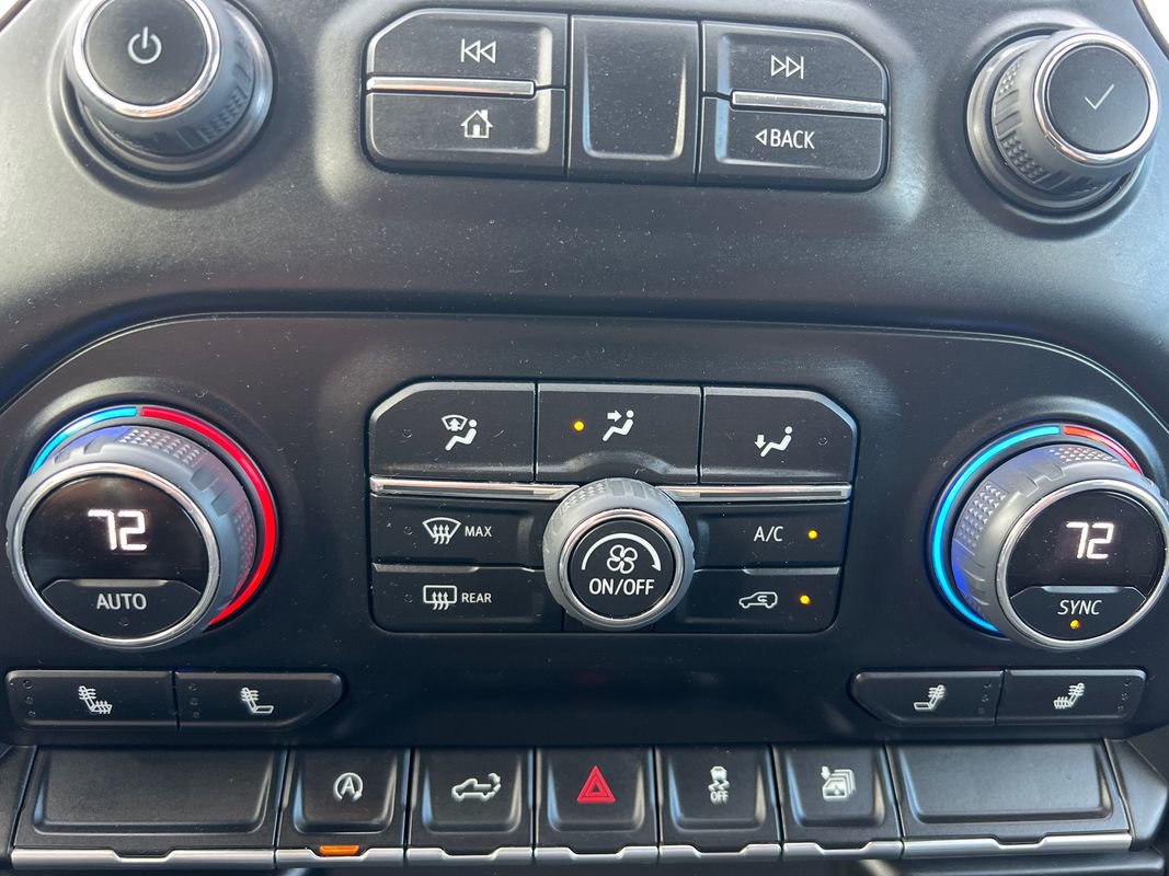 Used 2022 Chevrolet Silverado 1500 LT image 17