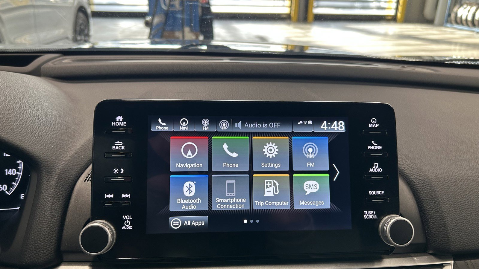 Used 2020 Honda Accord Touring image 29