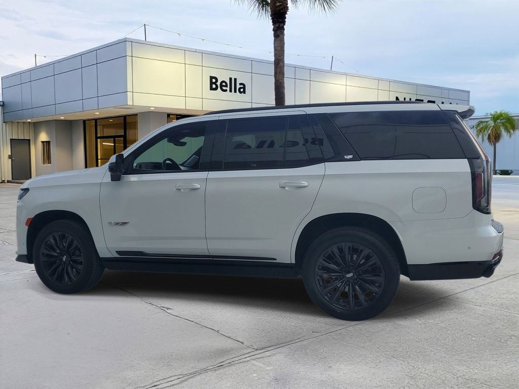 Used 2023 Cadillac Escalade V w/ LPO, ONYX Package AWD/4WD image 3