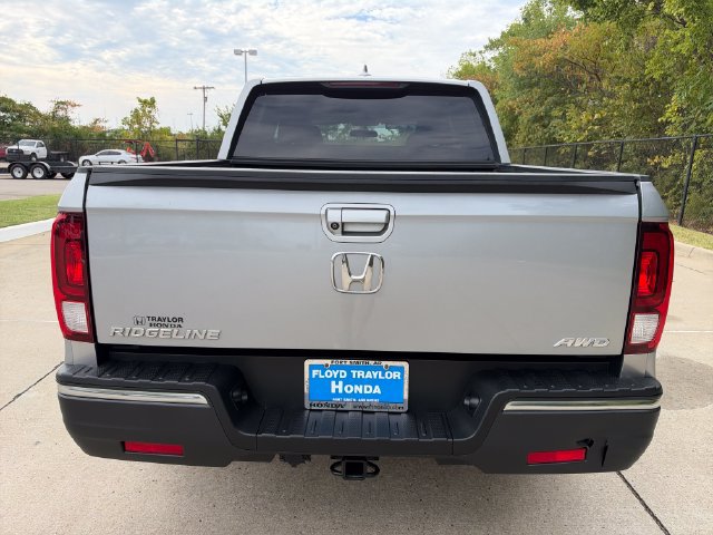 Used 2019 Honda Ridgeline Sport image 4