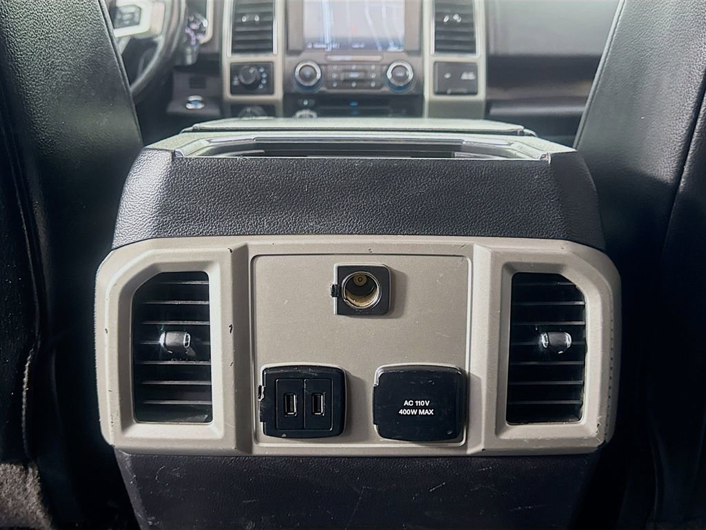 Used 2017 Ford F150 Lariat image 31