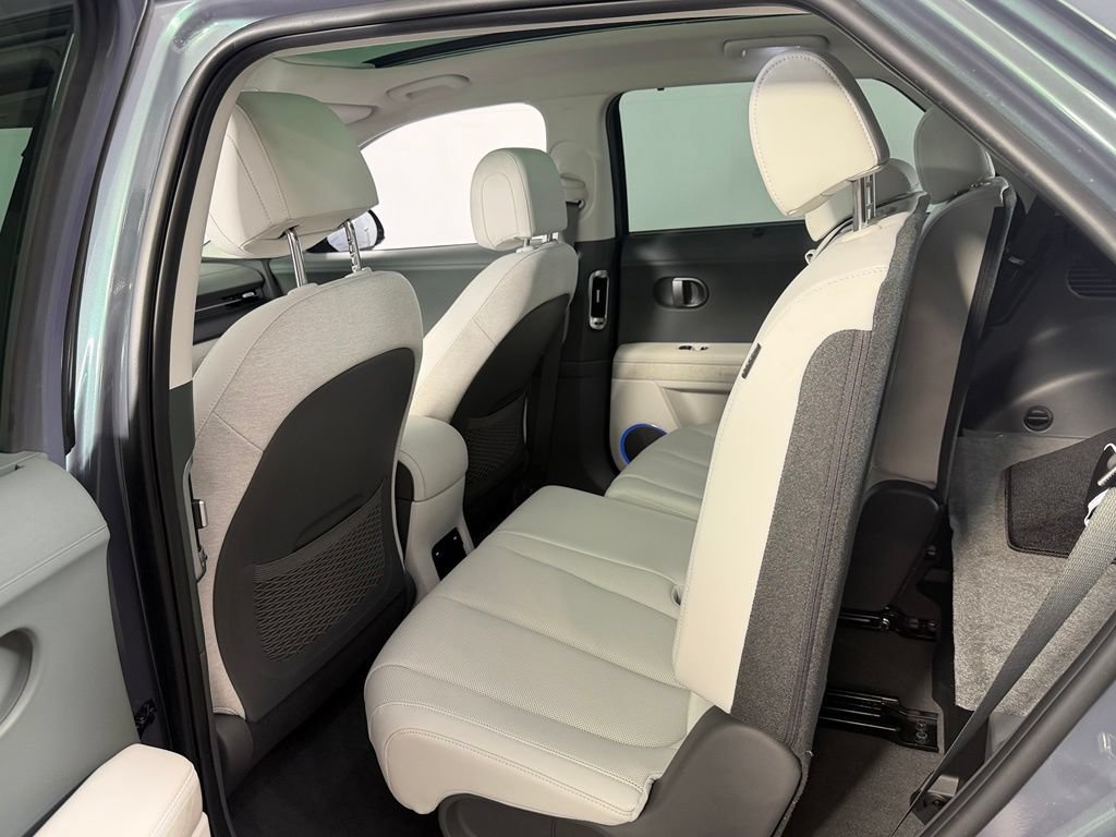 Used 2025 Hyundai Ioniq 5 Limited RWD image 28