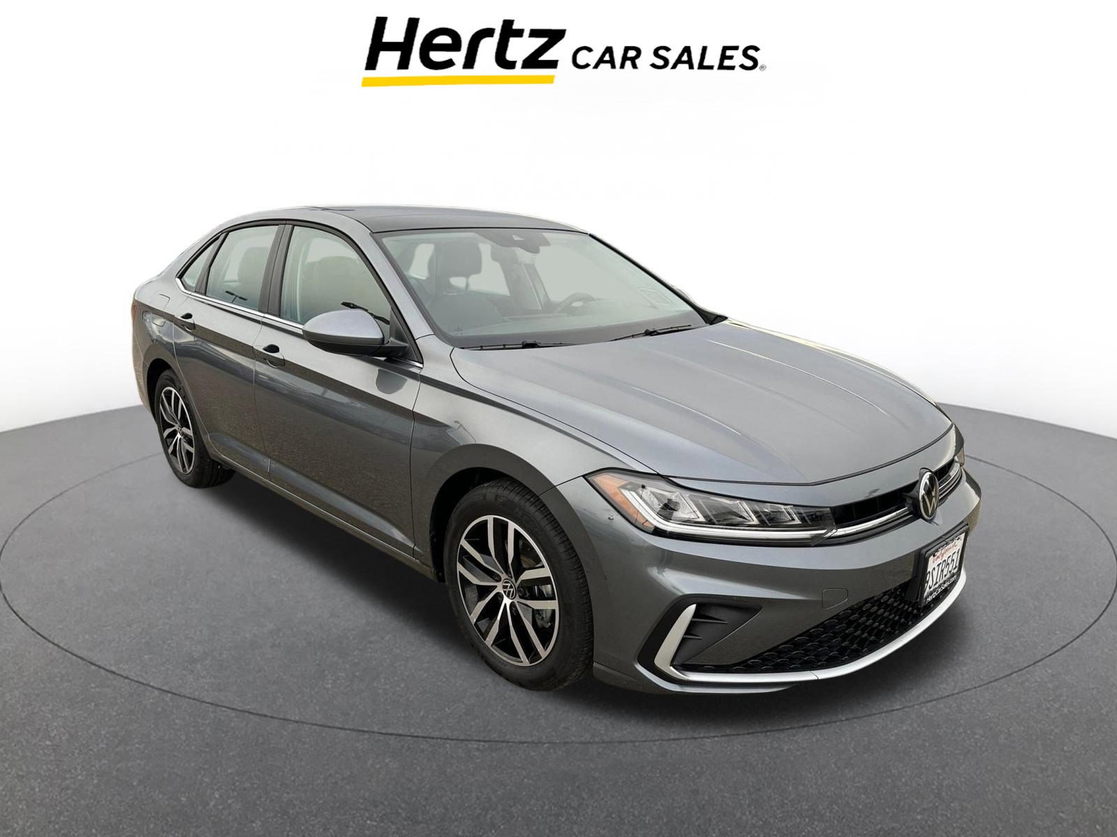 Used 2025 Volkswagen Jetta SE video 1