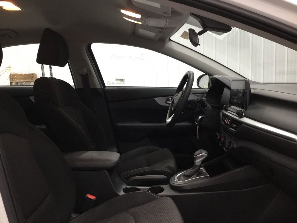 Used 2024 Kia Forte LXS image 20