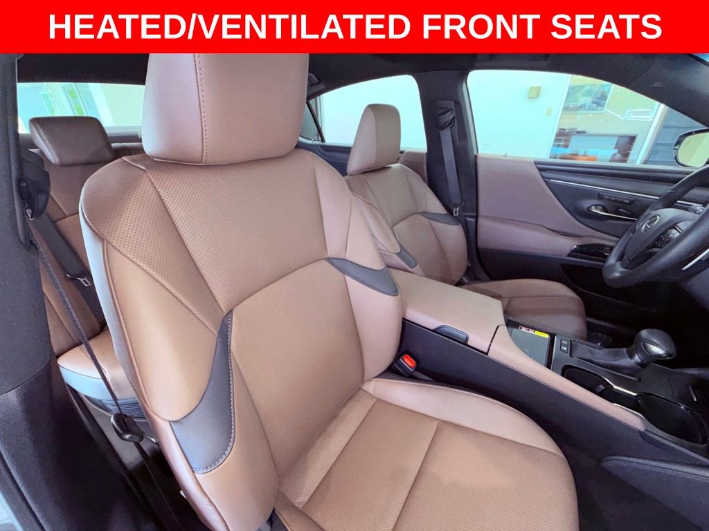 Certified 2025 Lexus ES 300h w/ Premium Package FWD image 13