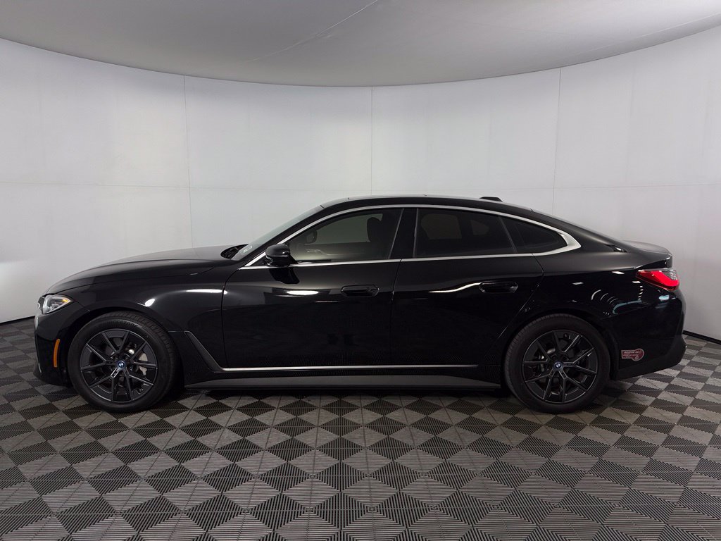 Used 2023 BMW i4 eDrive40 w/ Premium Package RWD image 10