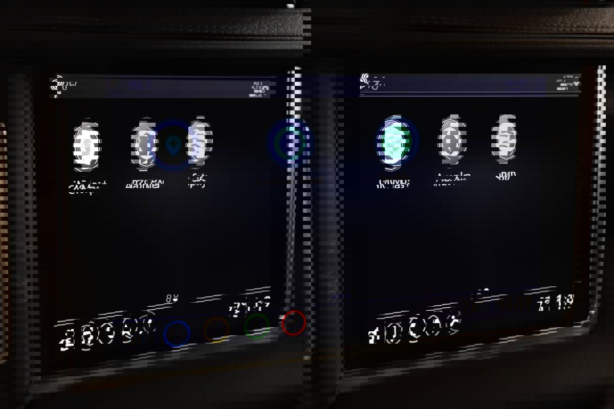 Used 2021 GMC Yukon XL Denali w/ Advanced Technology Package image 37