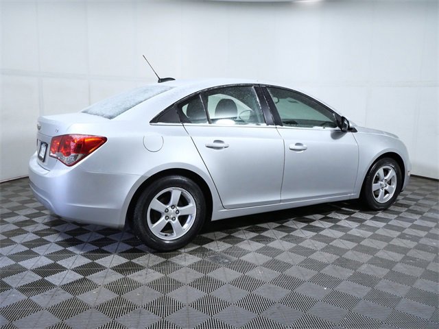 Used 2015 Chevrolet Cruze LT image 8