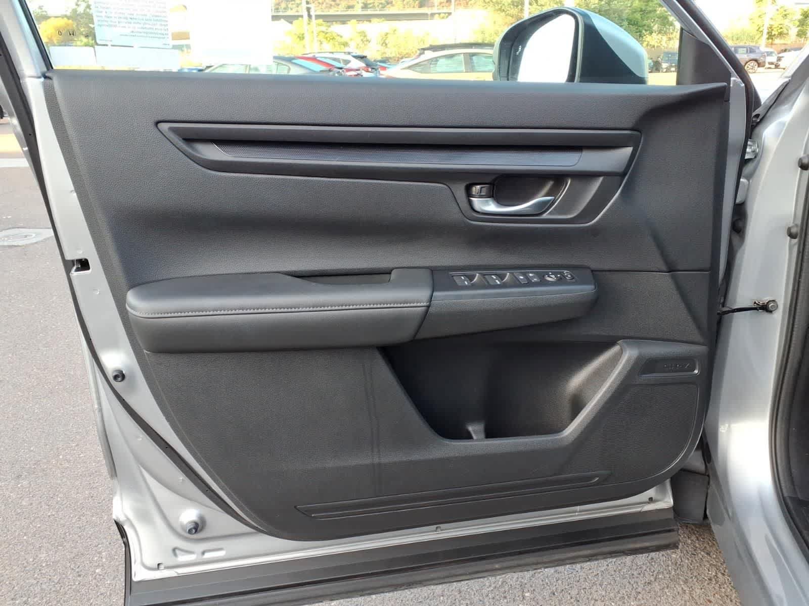 Used 2024 Honda CR-V EX image 13