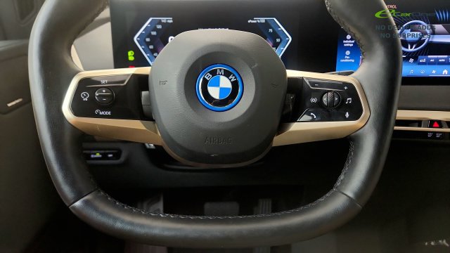 Used 2024 BMW iX xDrive50 w/ Premium Package AWD/4WD image 65