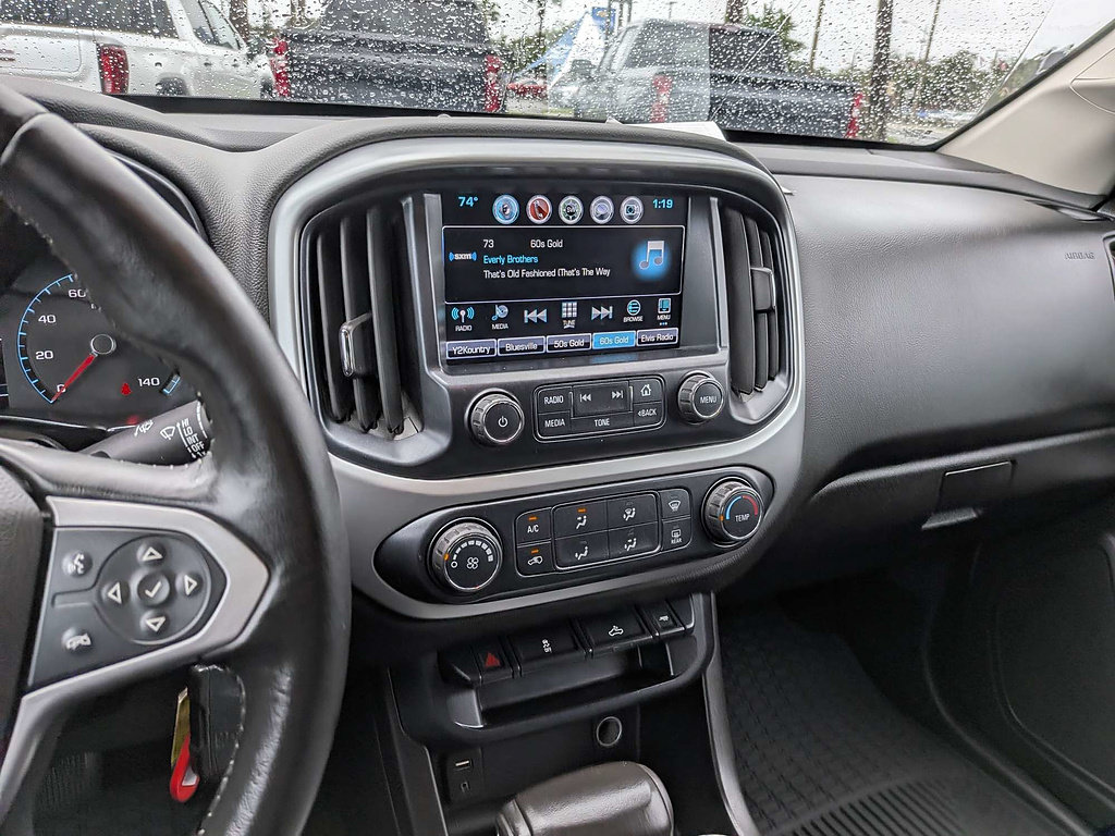 Used 2018 Chevrolet Colorado LT w/ LT Convenience Package AWD/4WD image 13
