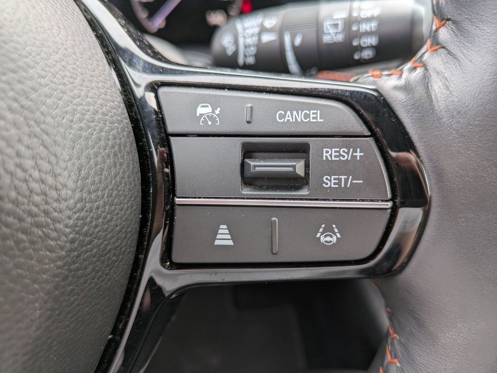 Used 2025 Honda HR-V Sport image 26