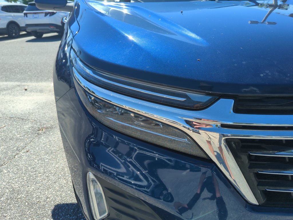 Used 2022 Chevrolet Equinox Premier FWD image 17