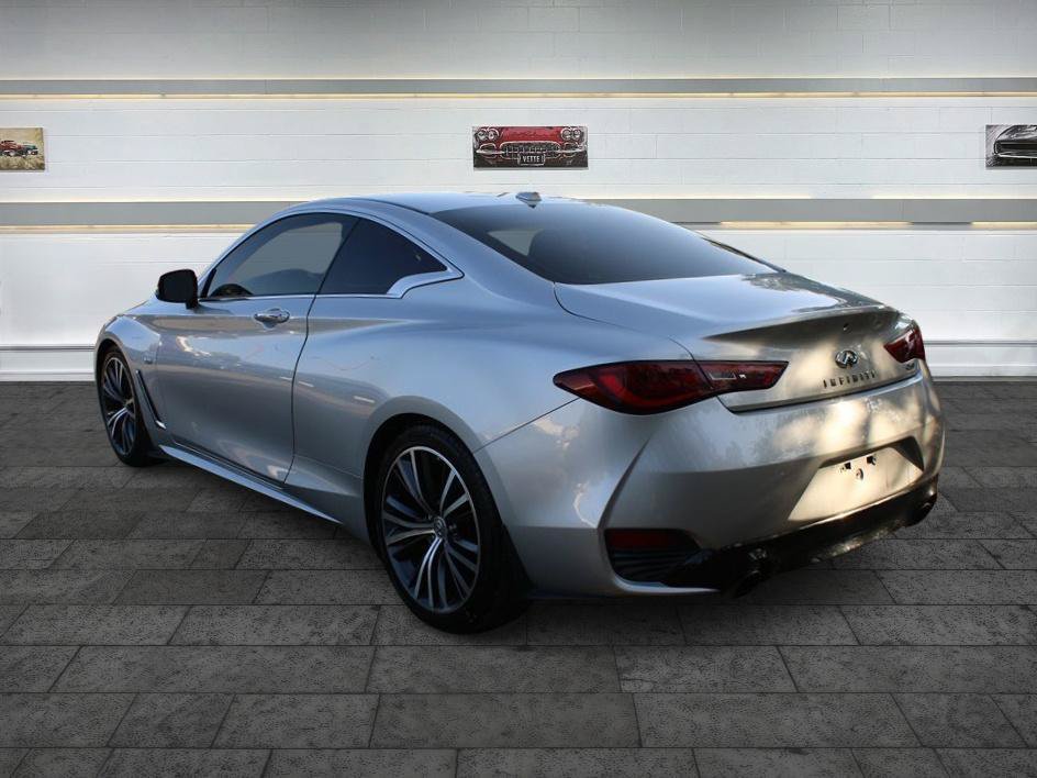 Used 2017 INFINITI Q60 3.0t w/ Premium Plus Package 3.0T RWD image 5