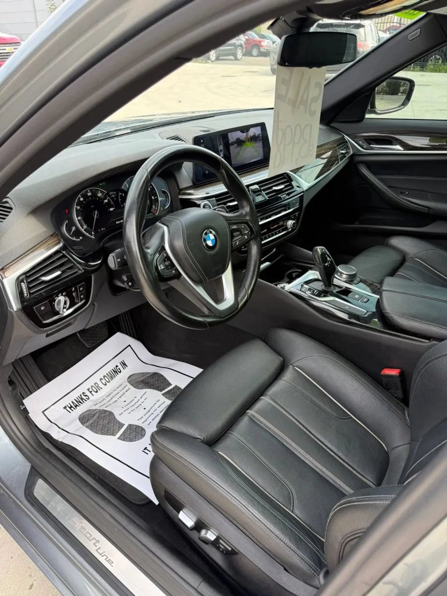 Used 2018 BMW 530i RWD image 14