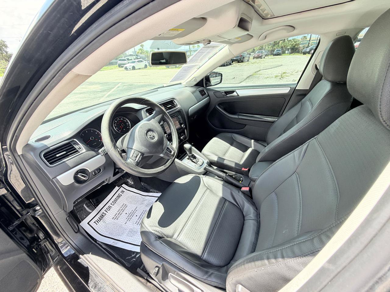 Used 2013 Volkswagen Jetta SE FWD image 13