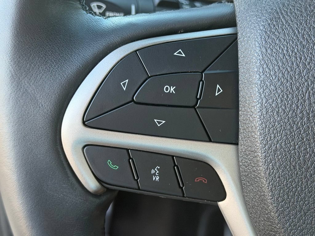 Used 2018 Jeep Grand Cherokee Limited RWD image 18