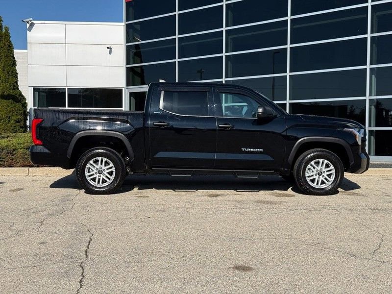 Used 2025 Toyota Tundra SR5 AWD/4WD image 2