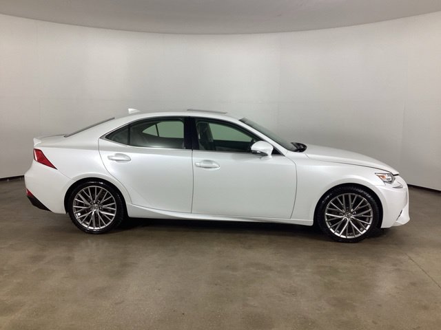 Used 2015 Lexus IS 250 AWD w/ Navigation System Package image 4