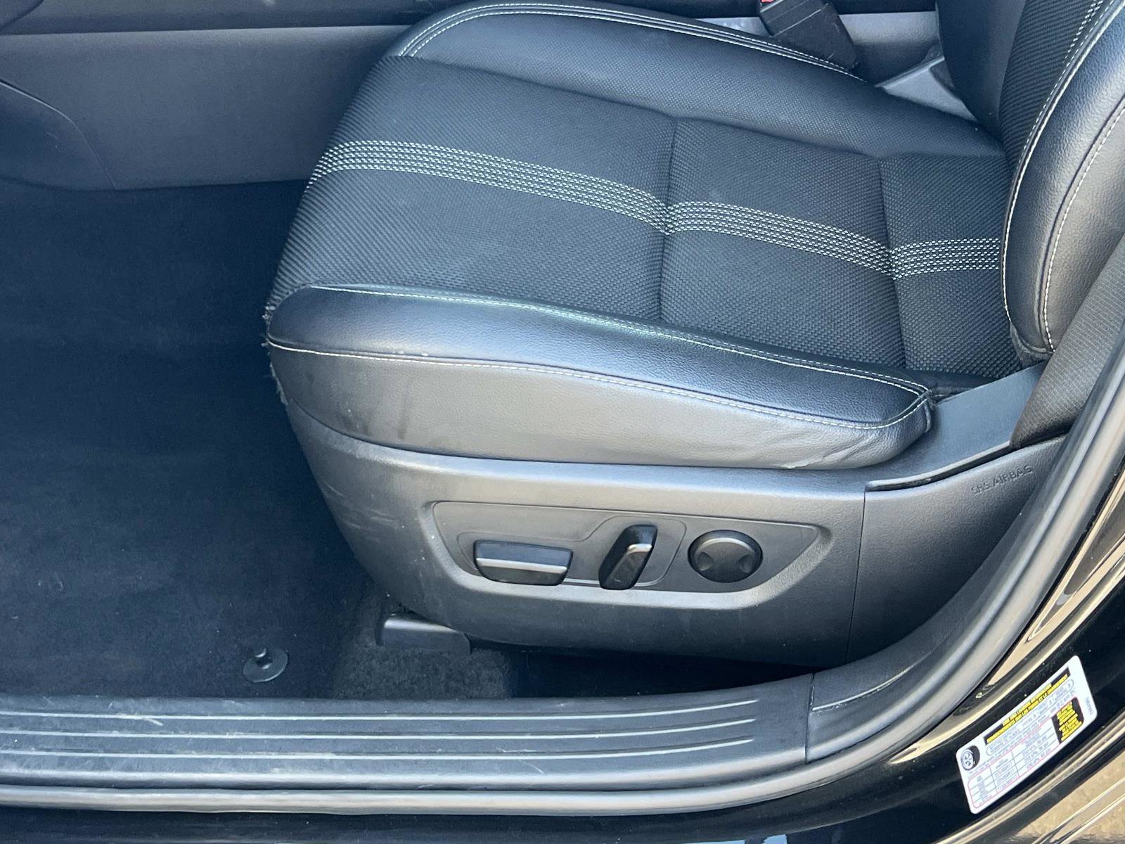 Used 2024 MAZDA CX-50 AWD 2.5 S w/ Preferred Package image 17