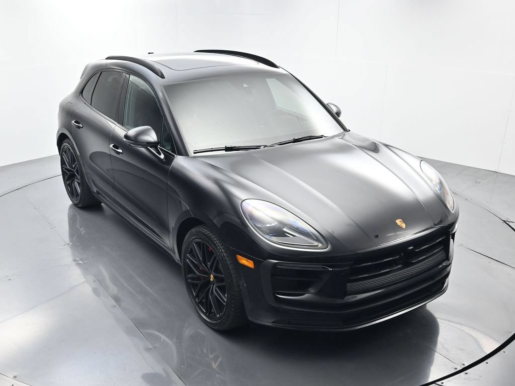 Certified 2024 Porsche Macan GTS AWD/4WD image 44