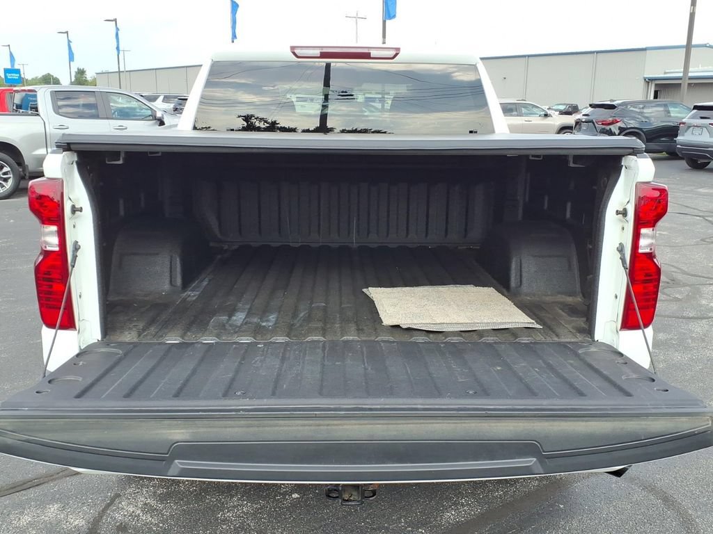 Used 2023 Chevrolet Silverado 1500 Custom w/ LPO, Dark Essentials Package AWD/4WD image 13