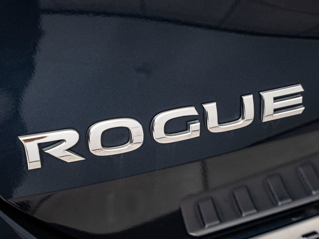 Used 2015 Nissan Rogue SL AWD/4WD image 18