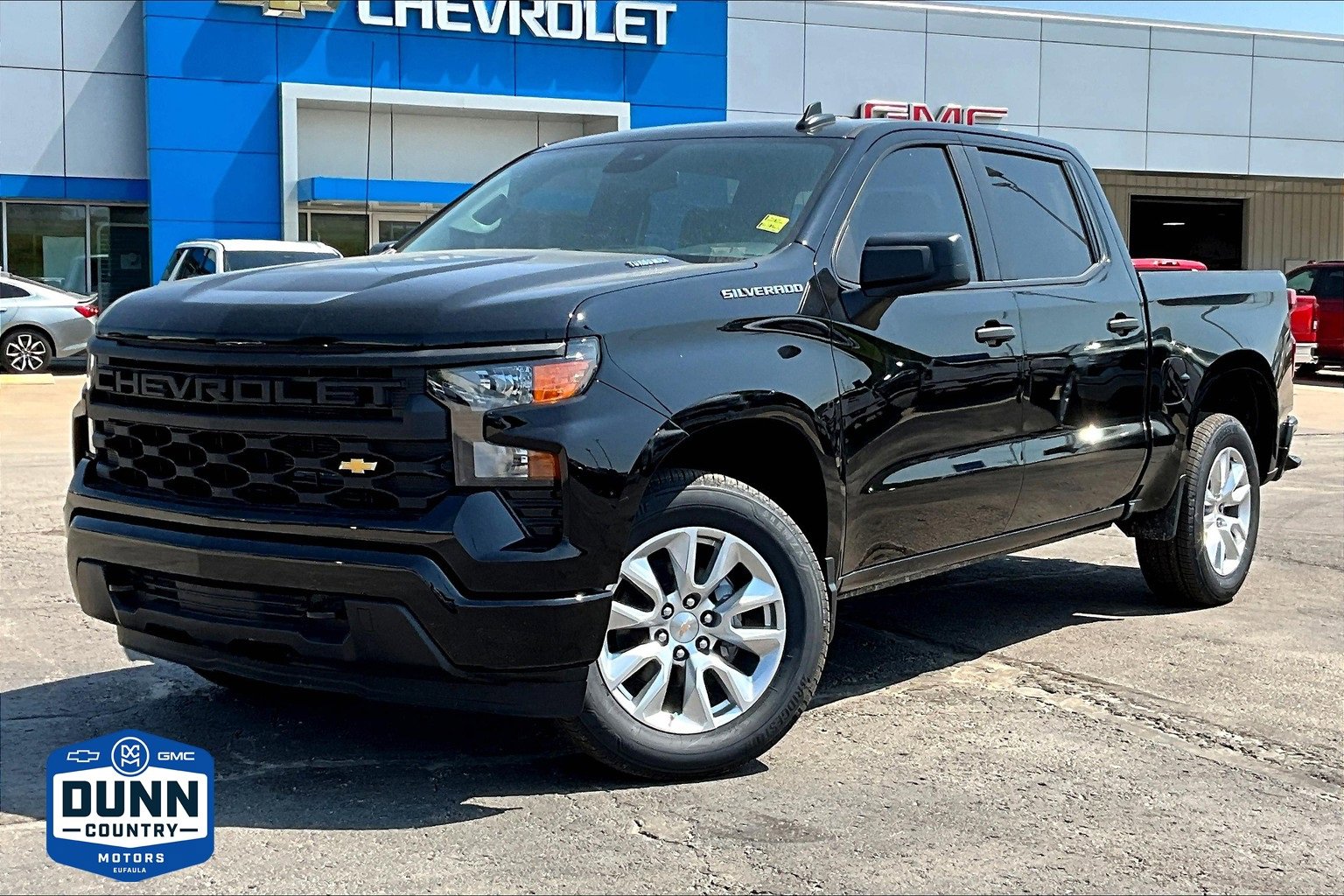 New 2025 Chevrolet Silverado 1500 Custom image 1