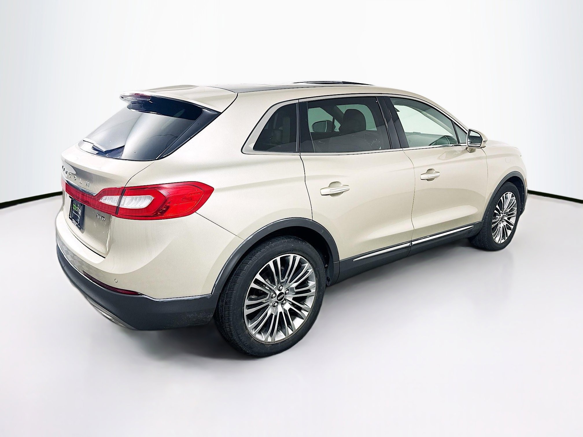 Used 2017 Lincoln MKX Reserve w/ Lincoln MKX Climate Package AWD/4WD image 9