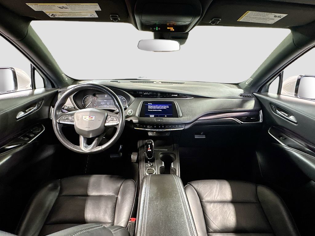 Used 2022 Cadillac XT4 Luxury w/ LPO, ONYX Package AWD/4WD image 14