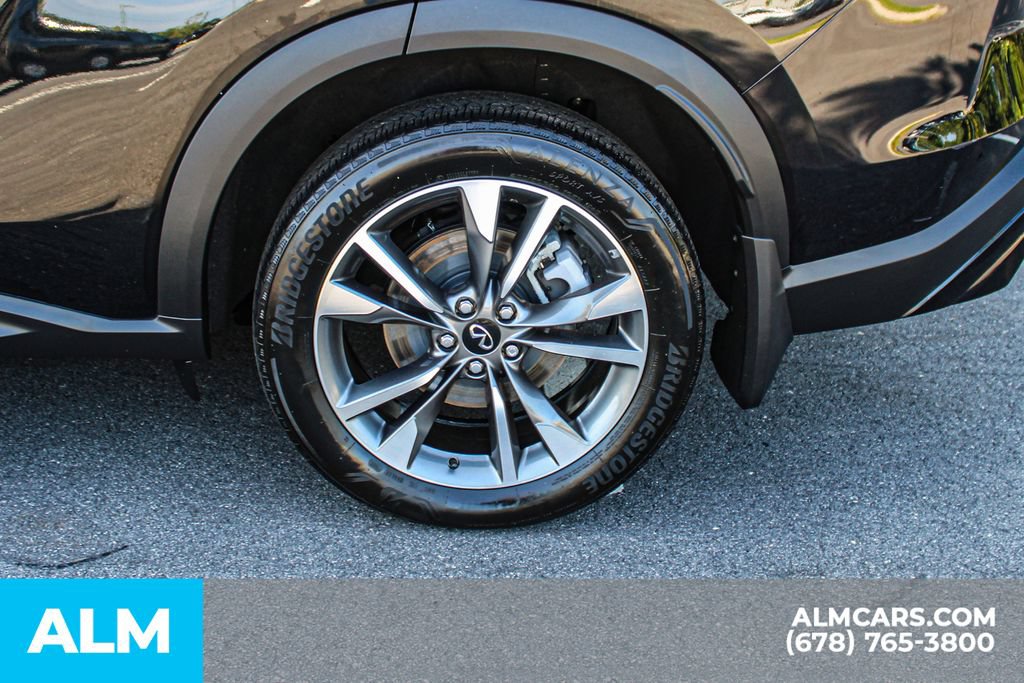 Used 2023 INFINITI QX60 Luxe w/ Performance Audio Package FWD image 9
