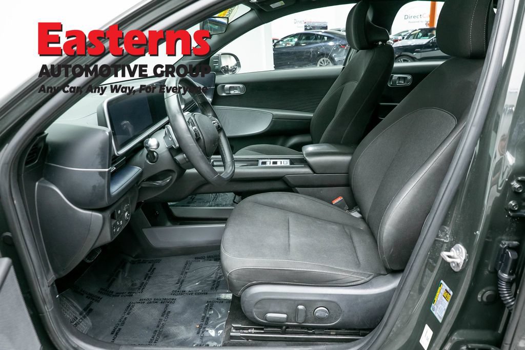 Used 2024 Hyundai Ioniq 6 SE RWD image 14