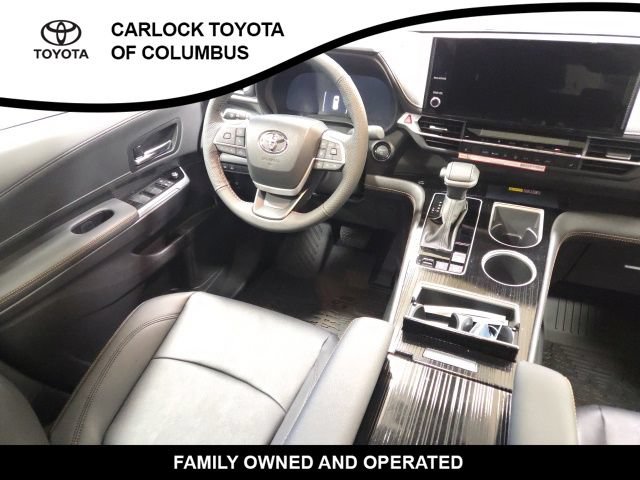 New 2026 Toyota Sienna XLE Woodland Edition AWD/4WD image 19