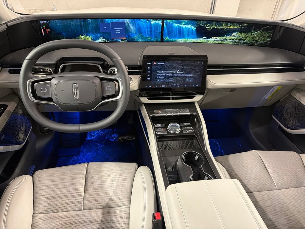 New 2026 Lincoln Nautilus Reserve AWD/4WD image 8