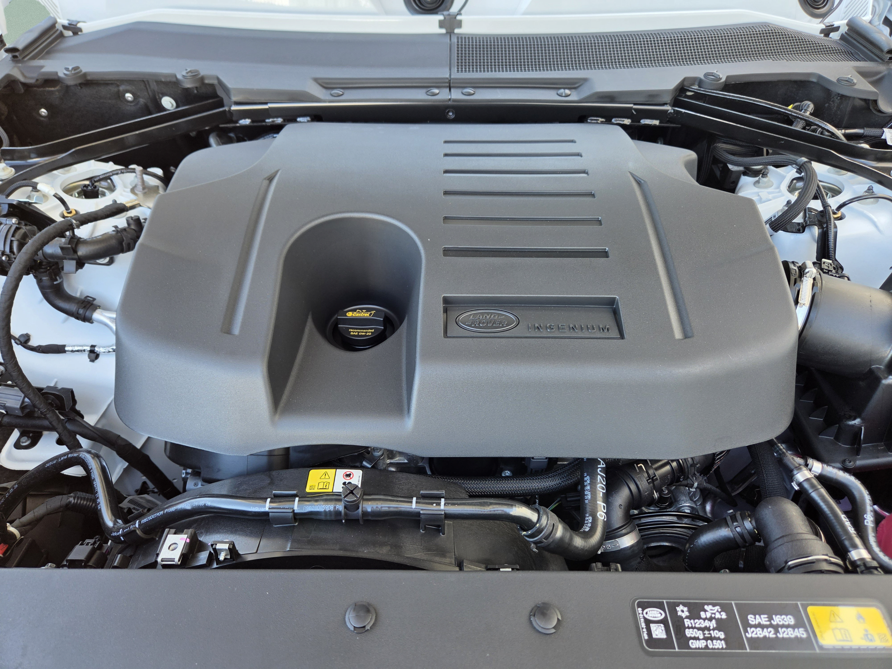 New 2026 Land Rover Defender 110 X-Dynamic SE AWD/4WD image 26